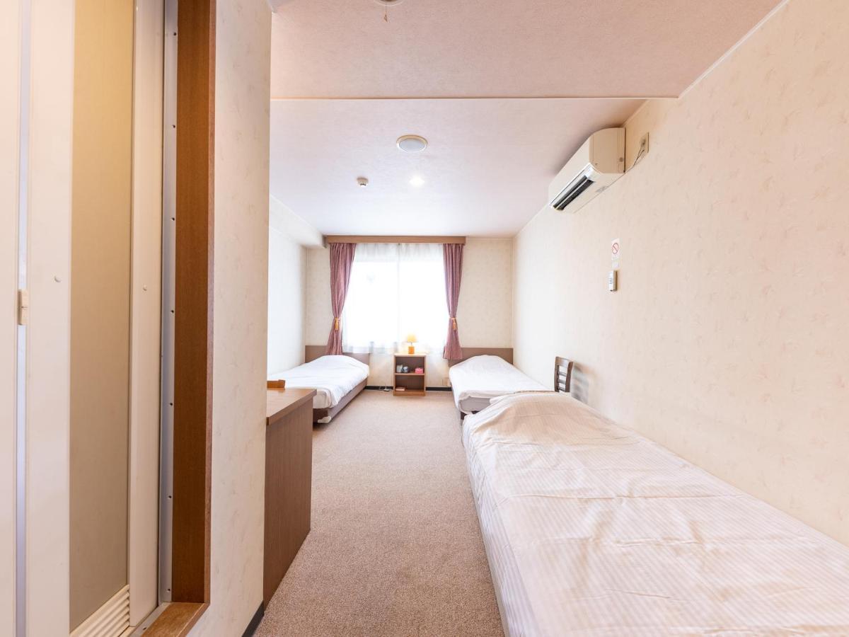 Tabist Business Hotel R Side Kanazawa Exteriör bild